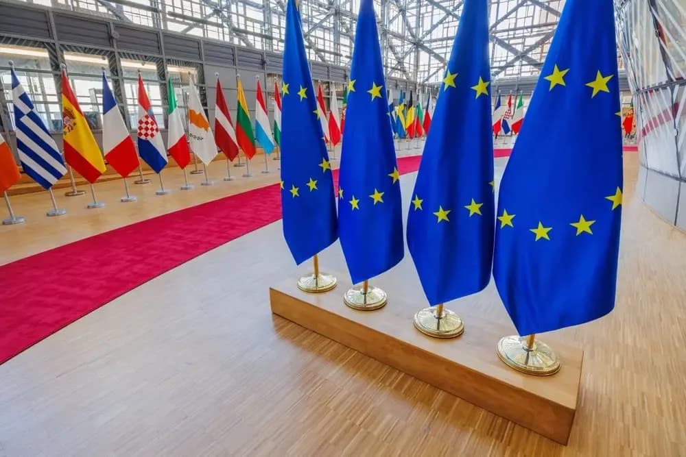 Eu 2