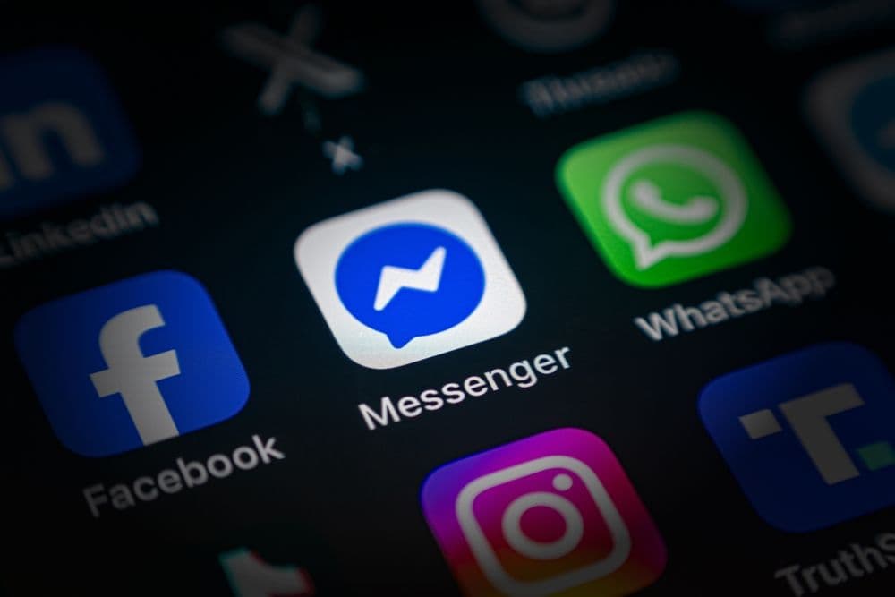 Facebook Instagram