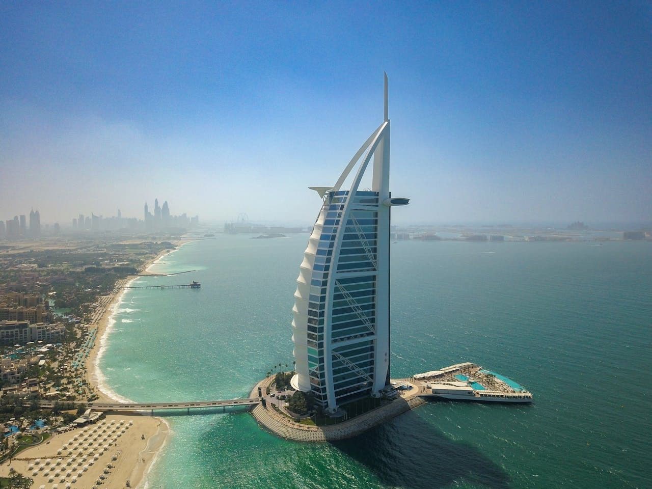 UAE Secures Second Spot Globally in AI Investment Momentum